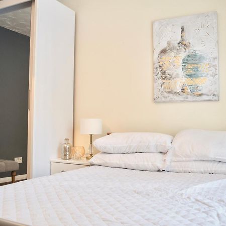 Stylish And Homely 4 Bedroom Home In East Londres Extérieur photo