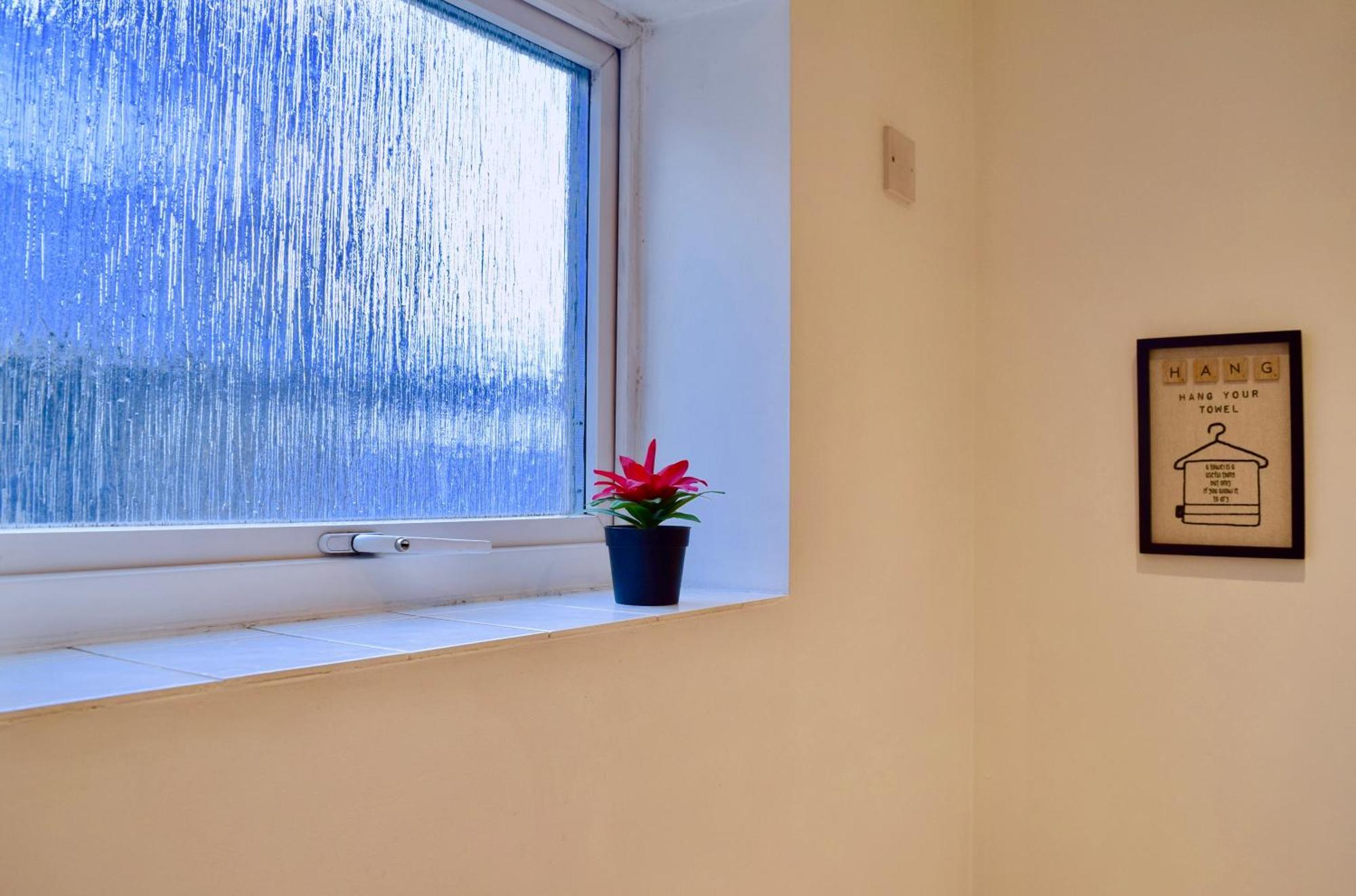 Stylish And Homely 4 Bedroom Home In East Londres Extérieur photo